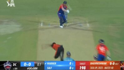 Watch: Bhuvneshwar Kumar gets David Warner clean bowled for a duck, see viral moment