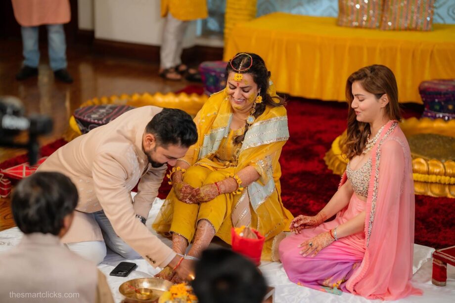 Bigg Boss Divas: Rubina Dilaik attends Haldi ceremony of sister, Sumbul Touqeer Khan gets dancing shoes on public demand 803991