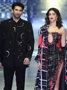 Sneak Peek Into How Things Started Between Aditya Roy Kapoor and Ananya Panday