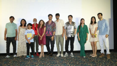 Divyanka Tripathi, Vivek Dahiya, Sanjay Mishra mark the great grand music launch of ‘Chal Zindagi’