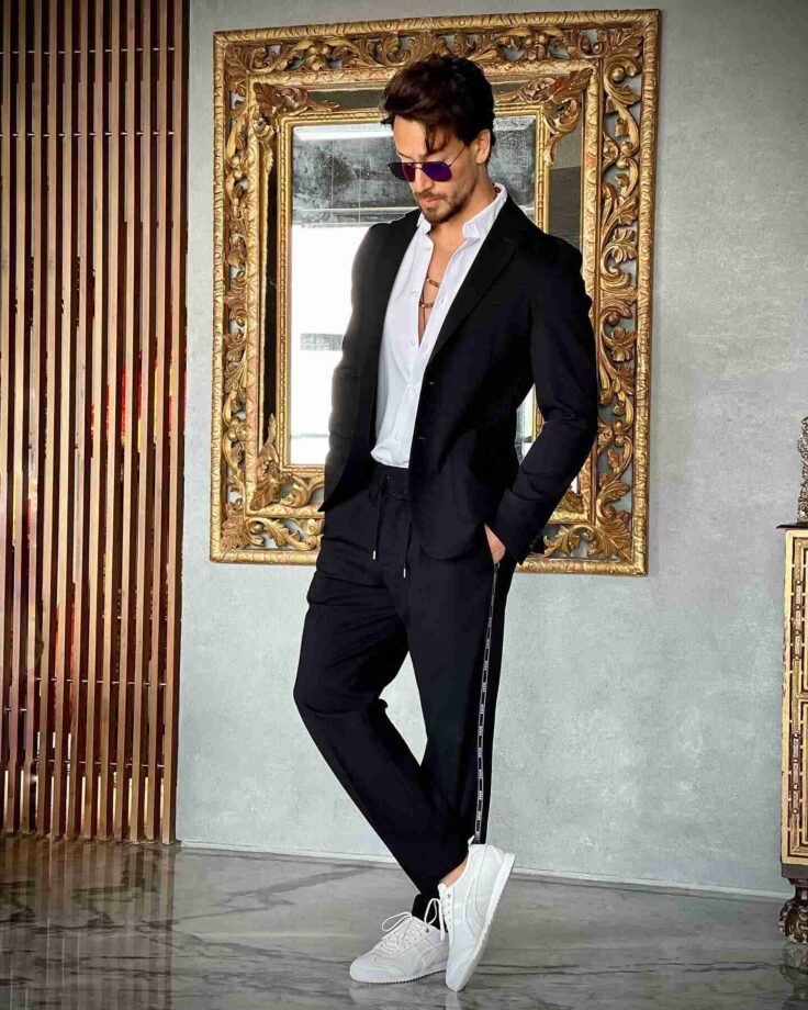 Fashion Friday: 7 times when India’s youngest action superstar Tiger Shroff gave us major style goals 804284