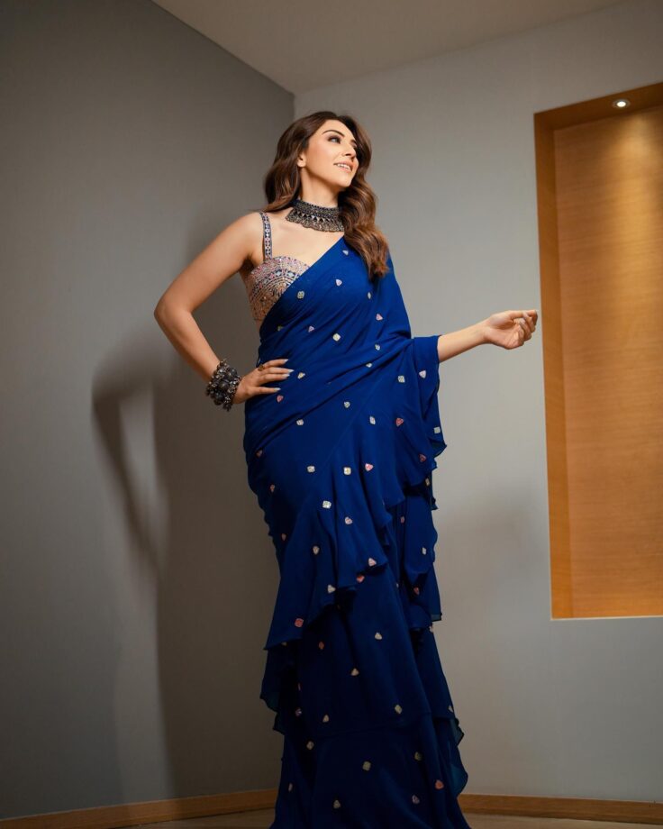 Hansika Motwani looks ravishing in blue embellished saree, see pics 803817