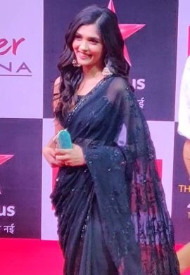 Hina Khan, Shivangi Joshi, And Pranali Rathod: YRKKH Divas In Black Sarees 810620