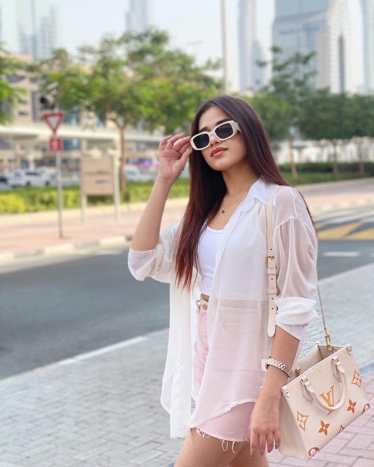 Jannat Zubair Rahmani and Nikki Tamboli's white magic in Dubai is too wow 811763