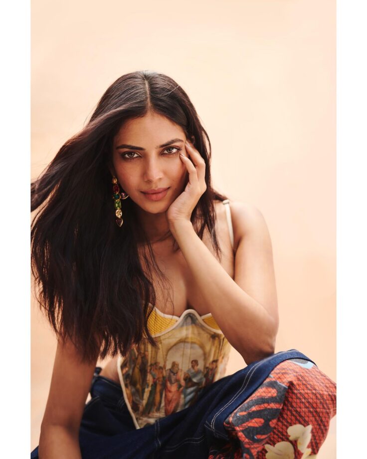 Malavika Mohanan's love for printed hues 810478