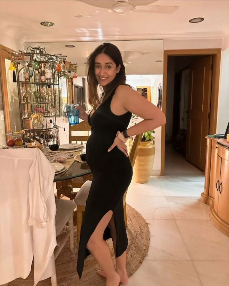 Mama-to-be Ileana D’Cruz flaunts her little baby bump, see pics 806755