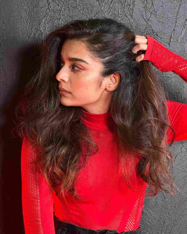 Mithila Palkar Looks Fiery In Red, see pics 810416