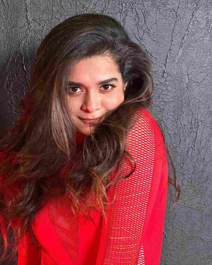 Mithila Palkar Looks Fiery In Red, see pics 810415