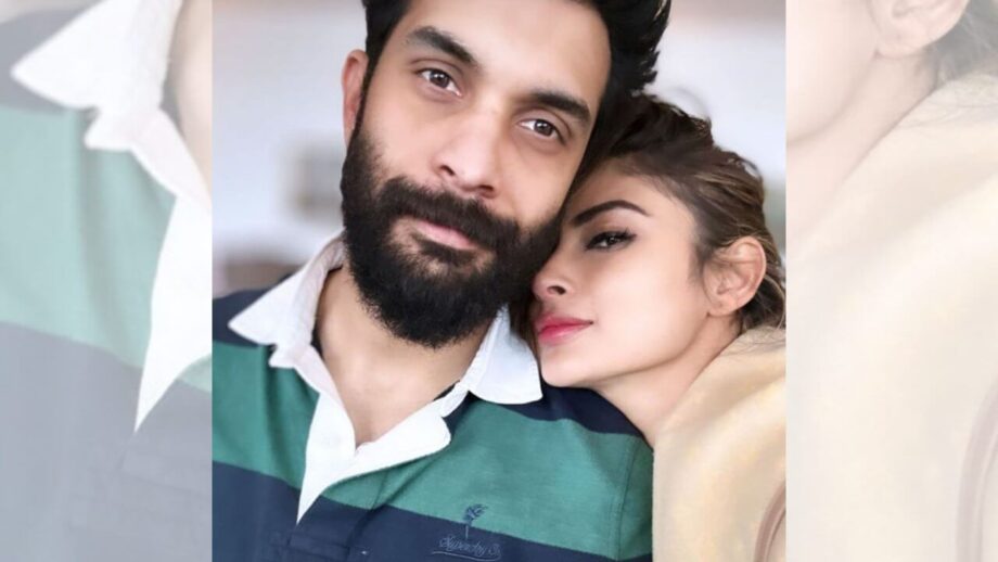 Mouni Roy's candid love for hubby Suraj Nambiar 807436