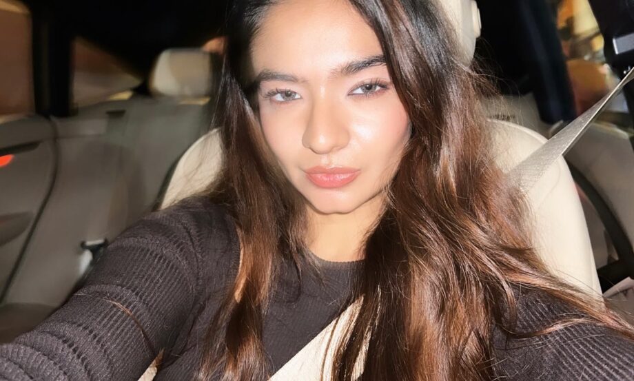 Sen Ki Selfies: Anushka Sen's car snaps are literally 'fire', check them out 803392