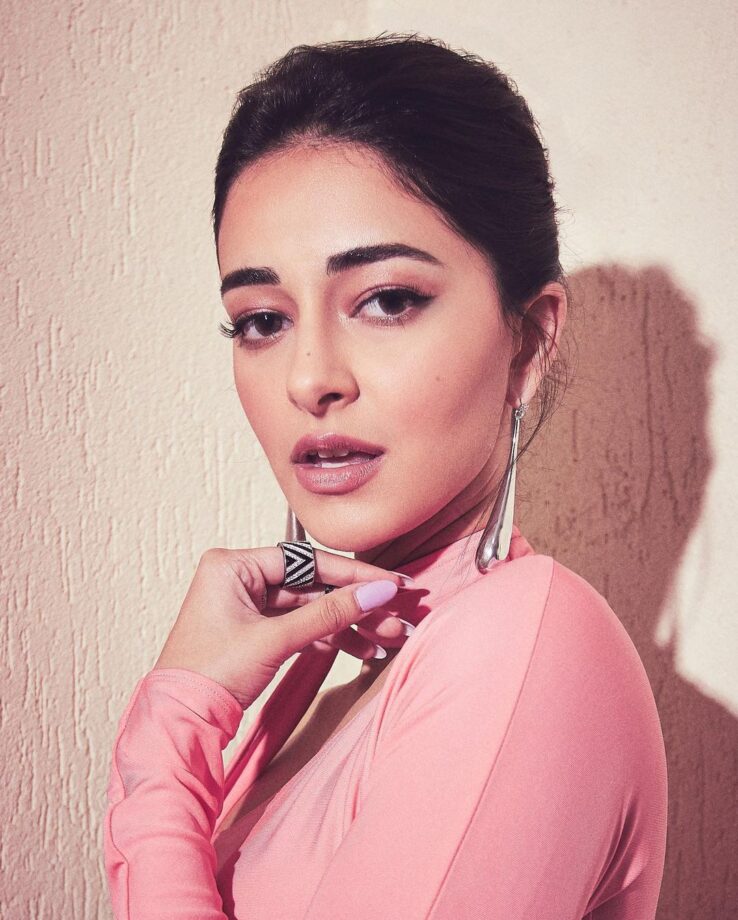 Statement Earrings Ft. Ananya Panday 803584