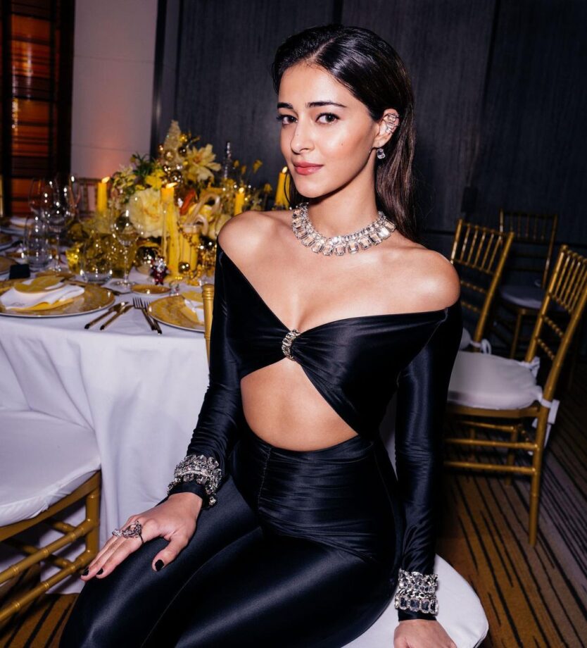 Statement Earrings Ft. Ananya Panday 803587