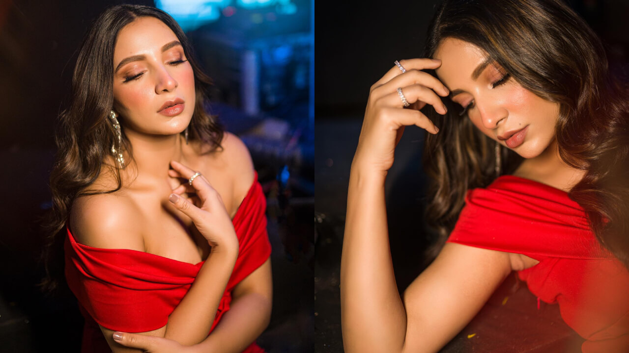 Subhashree Ganguly Is Magical Mess In Red, Fans Awestruck 806186