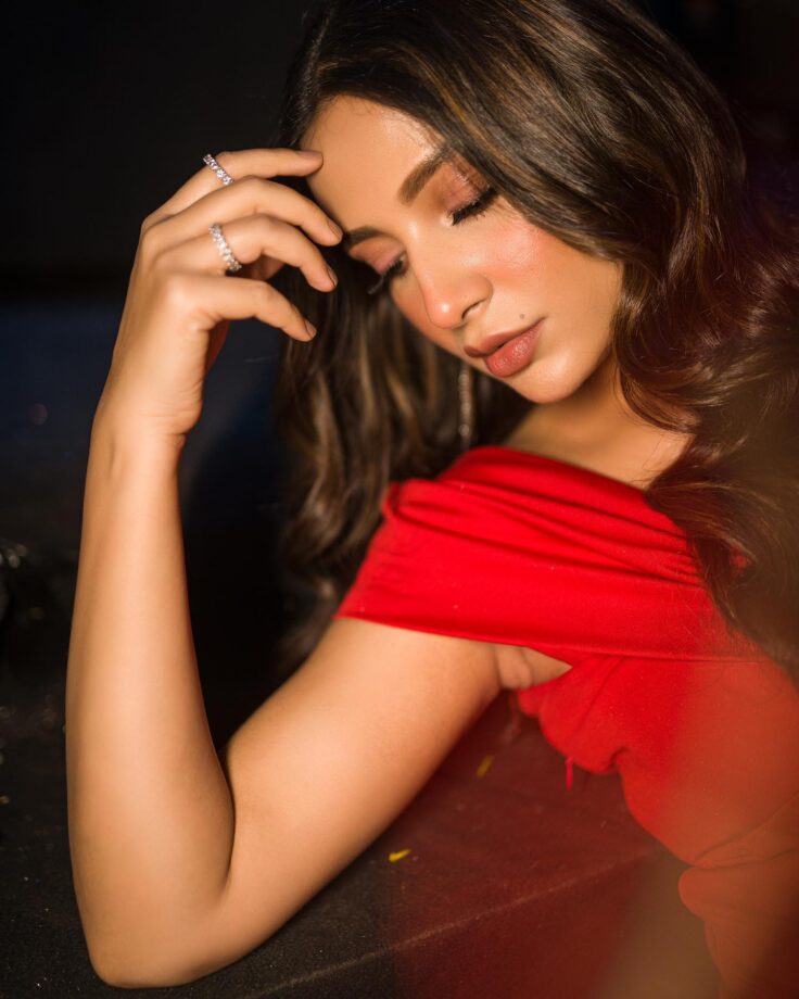 Subhashree Ganguly Is Magical Mess In Red, Fans Awestruck 806183