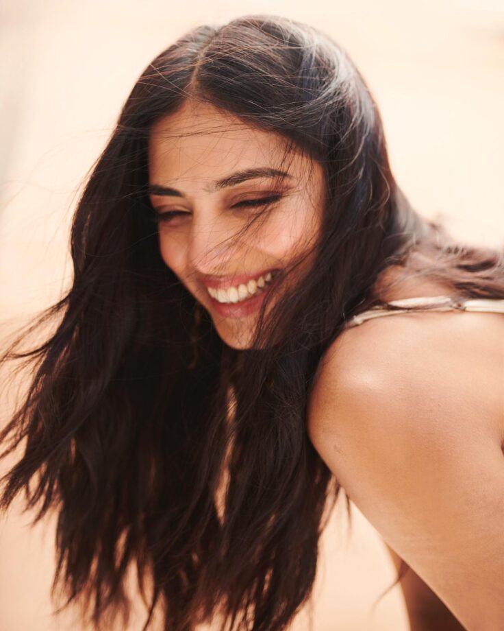 Why is Malavika Mohanan so happy? 809196