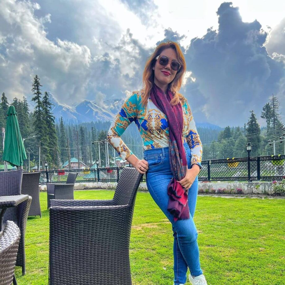 Munmun Dutta explores enchanting paradise of Kashmir, see photos - 6