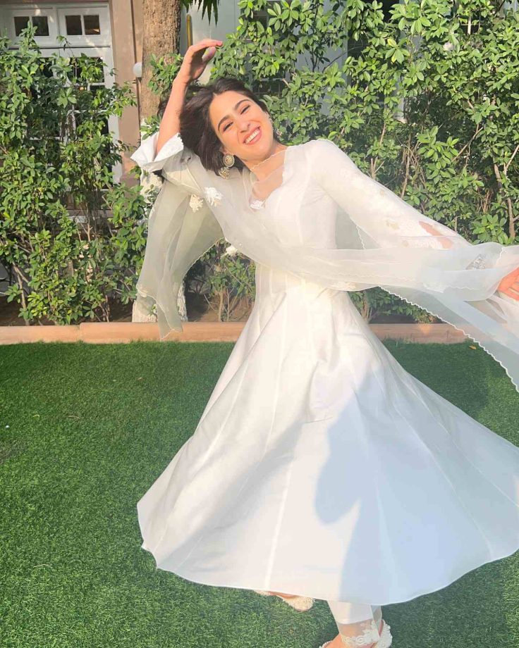 A sneak peek of Sara Ali Khan’s current mood 812567