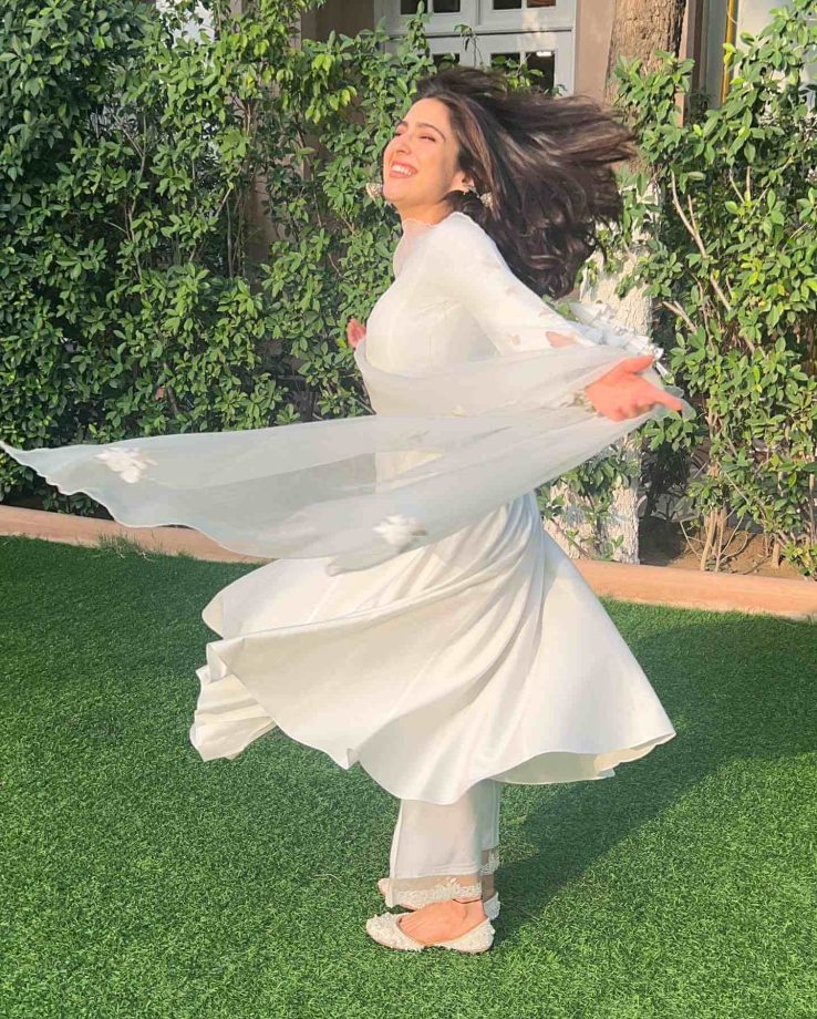 A sneak peek of Sara Ali Khan’s current mood 812566