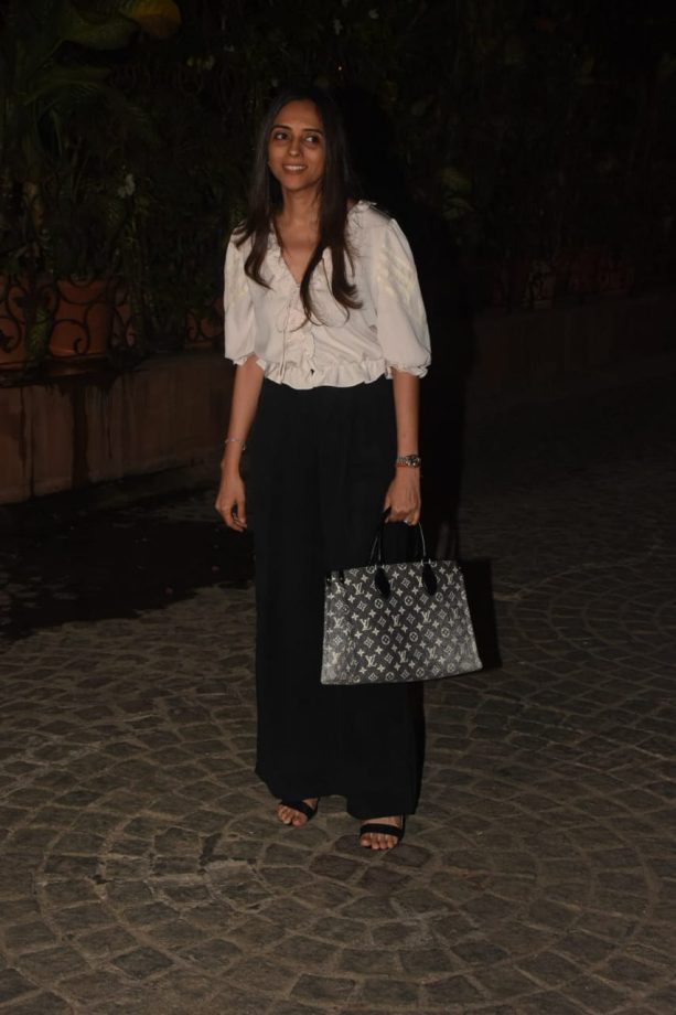 Celebrating the success of Satya Pem Ki Katha's trailer, the team gathered at Producer Sajid Nadiadwala's place 813094
