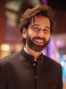 Nakul Mehta Goes Quirky With His Unique Style