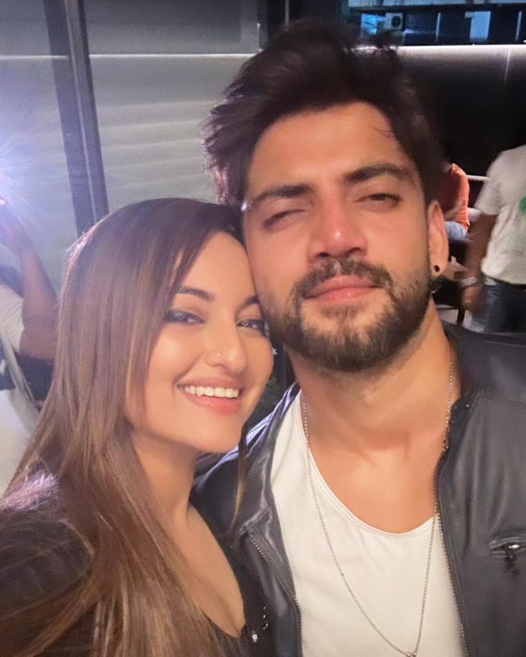 Did Zaheer Iqbal Just Make His Relationship With Sonakshi Sinha On Her Birthday? 812276