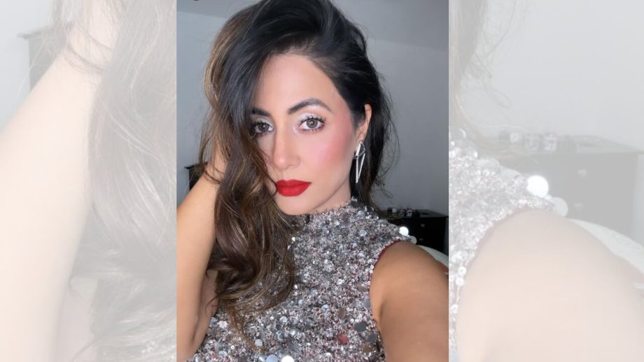 Hina Khan Goes Glamorous In All Glitter; See Pics 816805