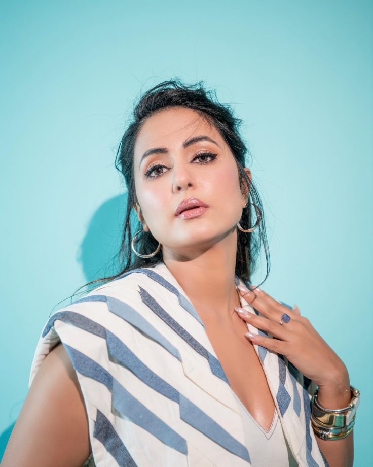 Hina Khan's Magical Eyes Win Hearts 821738