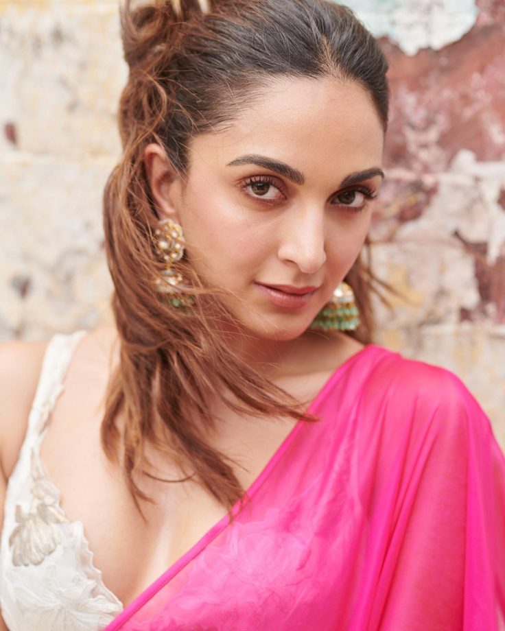 Kiara Advani is having her 'La Vie En Rose' moment right 814719