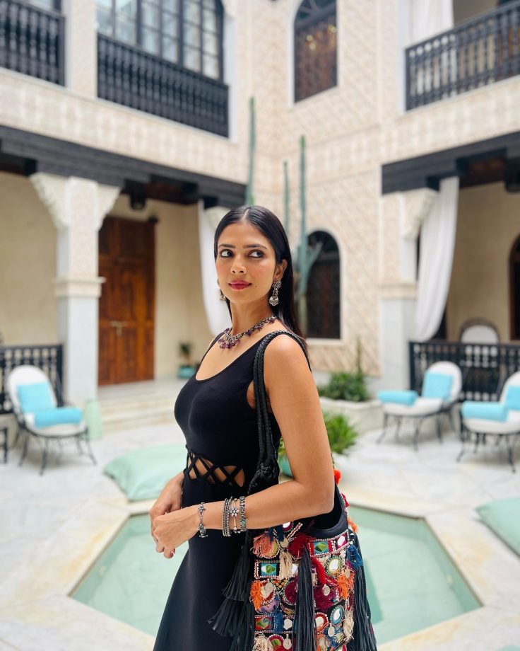 Malavika Mohanan's aesthetic desi vibes in Morocco is droolworthy 814106