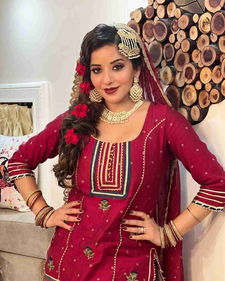 Monalisa Wishes Eid Mubarak; Turns Diva In Sharara 821651