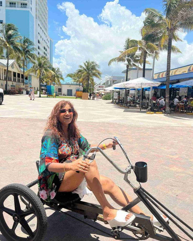 Nia Sharma Enjoys Sunny Vacation In Miami; See Pics 815893