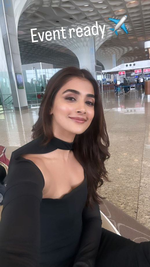 Pooja Hegde is all about goof and play at airport, see pics 821844