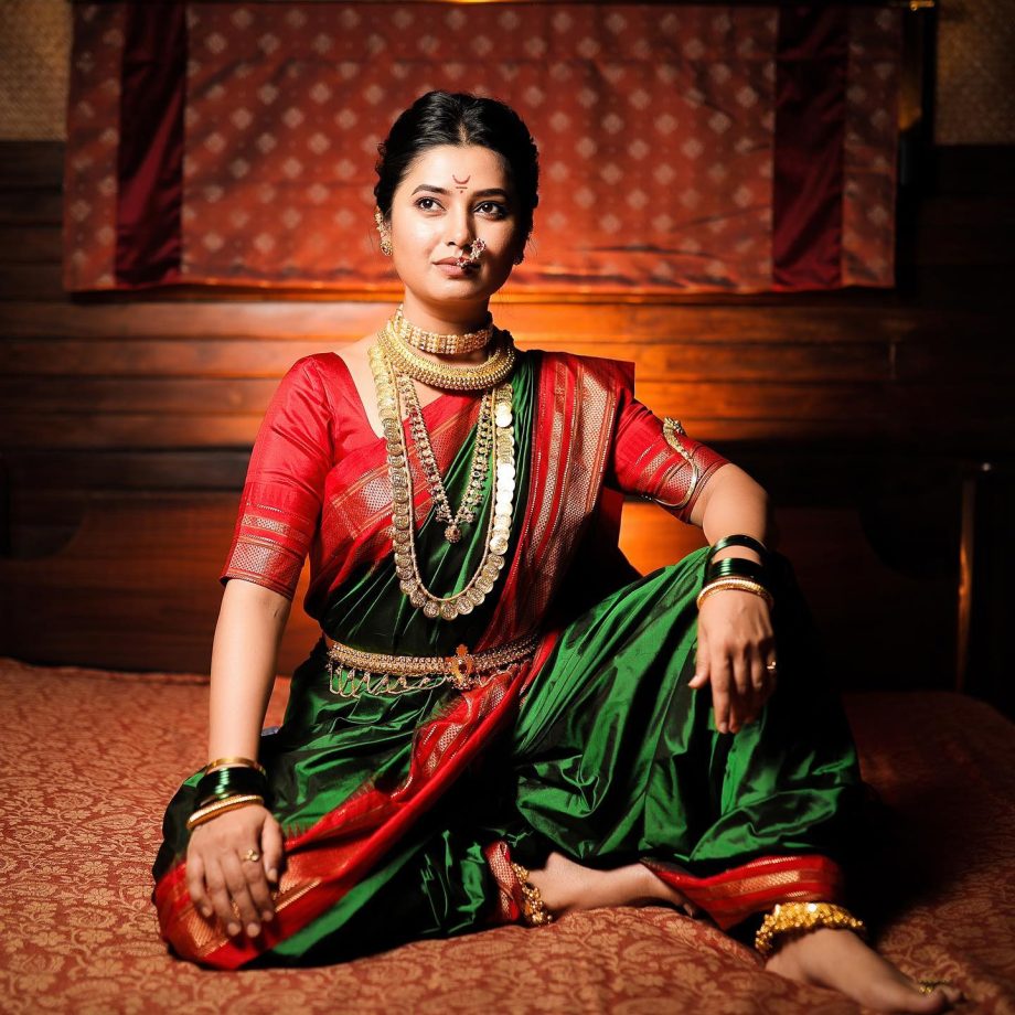 Prajaktta Mali Turns Muse In Jaw-Dropping Marathi Ethnic Look 821002