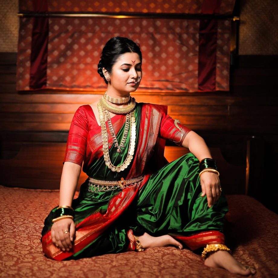 Prajaktta Mali Turns Muse In Jaw-Dropping Marathi Ethnic Look 820999