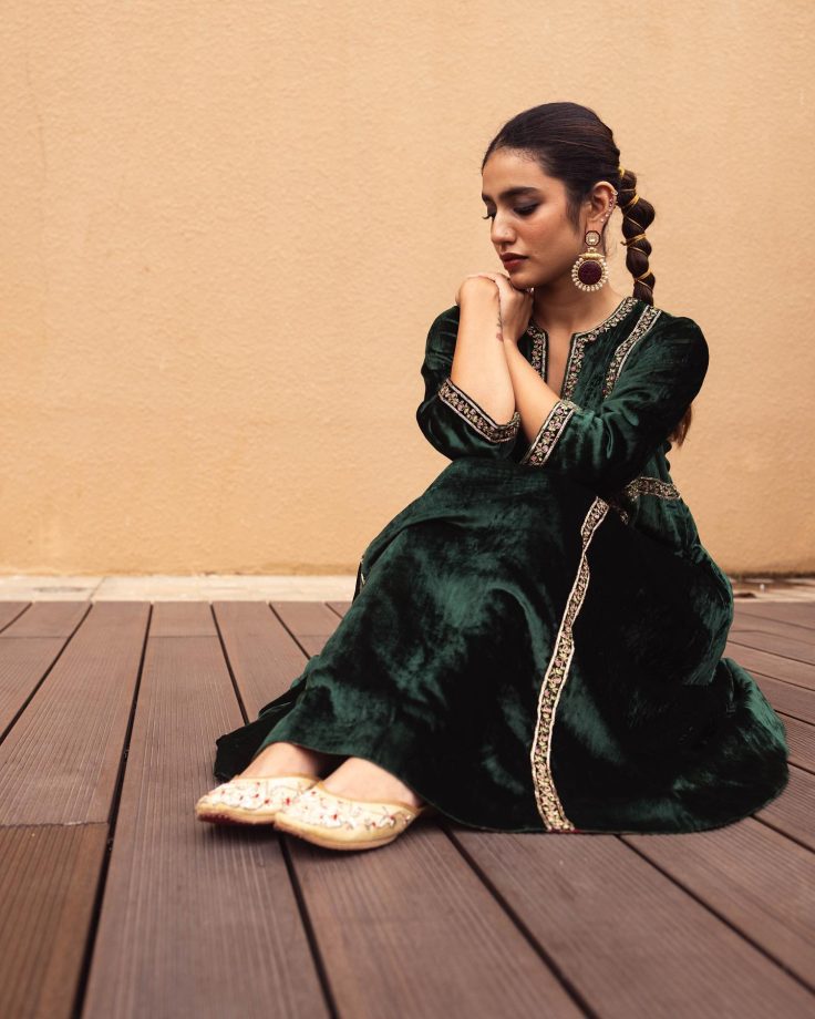 Priya Prakash Varrier ups the regal quotient in velvety green kurta set 816997