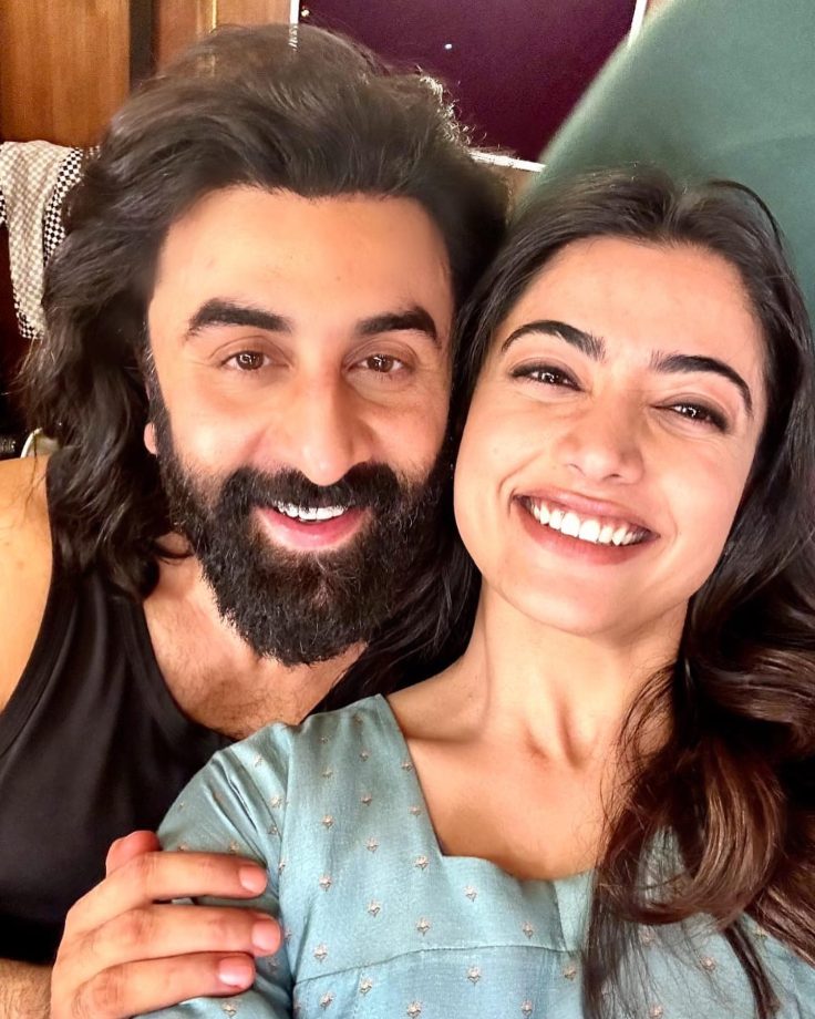 Rashmika Mandanna wraps up 'Animal' shoot, shares unseen snaps with Ranbir Kapoor & cast 818315