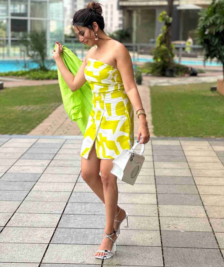 Sargun Mehta Looks Fierce In Green Mini Dress; See Pics 817613