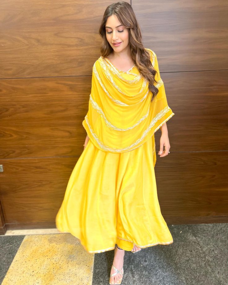Surbhi Chandna is a burst of sunshine in yellow salwar suit, see pics 814767