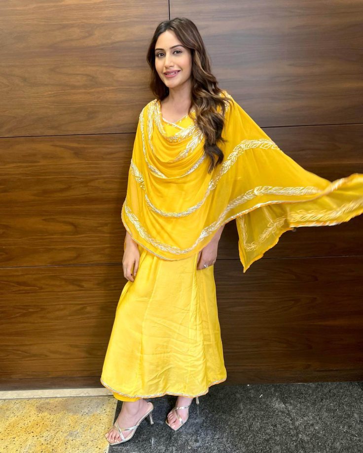 Surbhi Chandna is a burst of sunshine in yellow salwar suit, see pics 814770