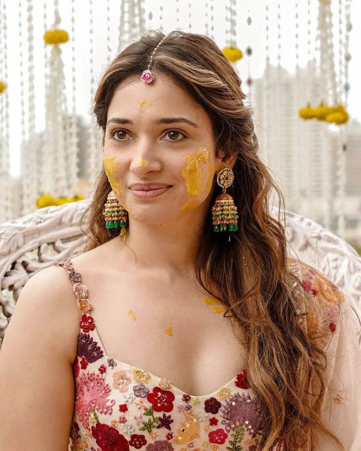 Tamannaah Bhatia shares unseen picture from ‘Jee Karda’, Vijay Varma in love 815778