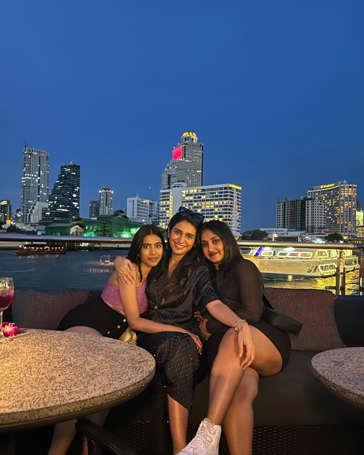 A sneak peek into Priya Prakash Varrier’s Bangkok trip 834286