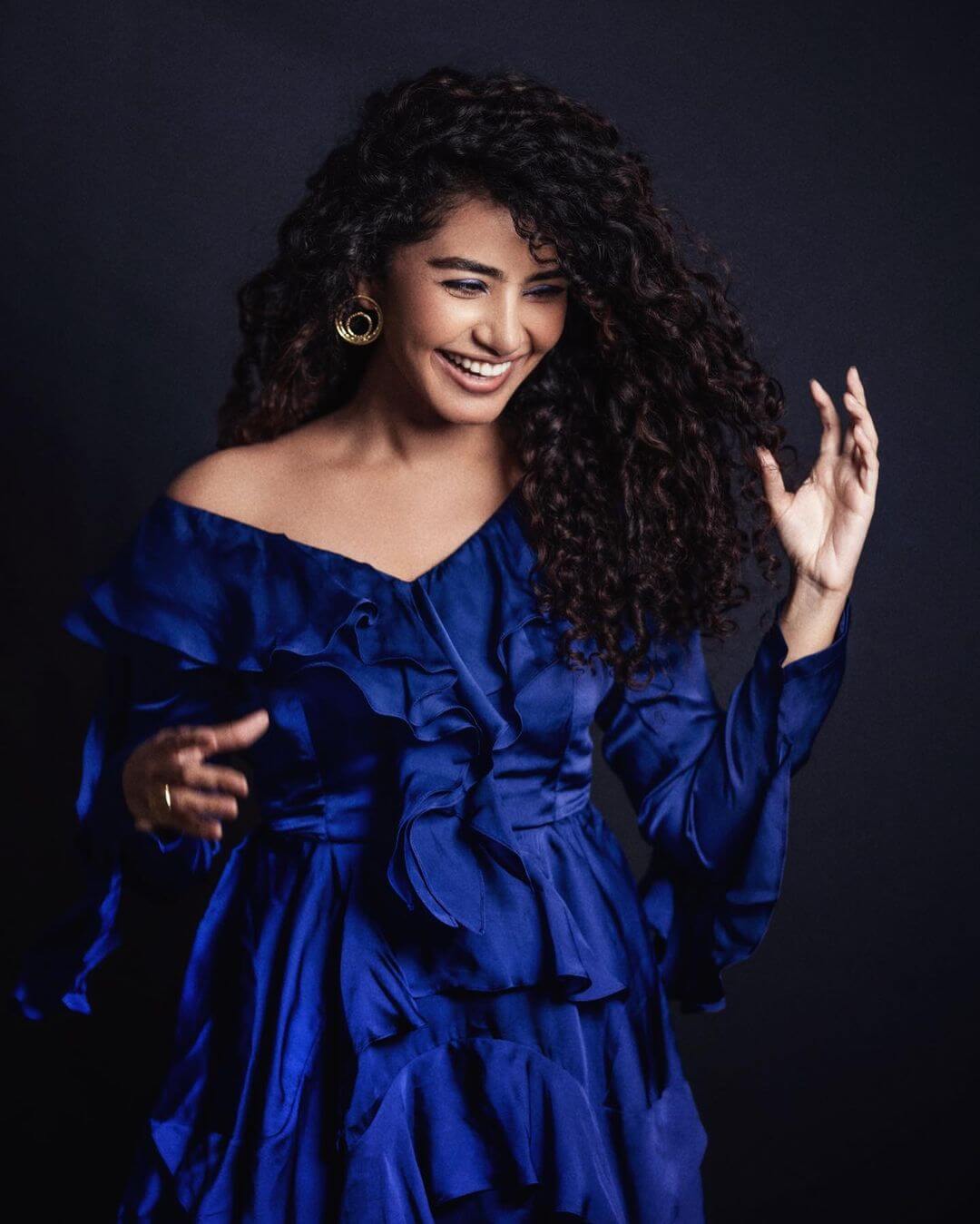 Anupama Parameswaran 'blue-ming' in satin ruffle sharara 834742