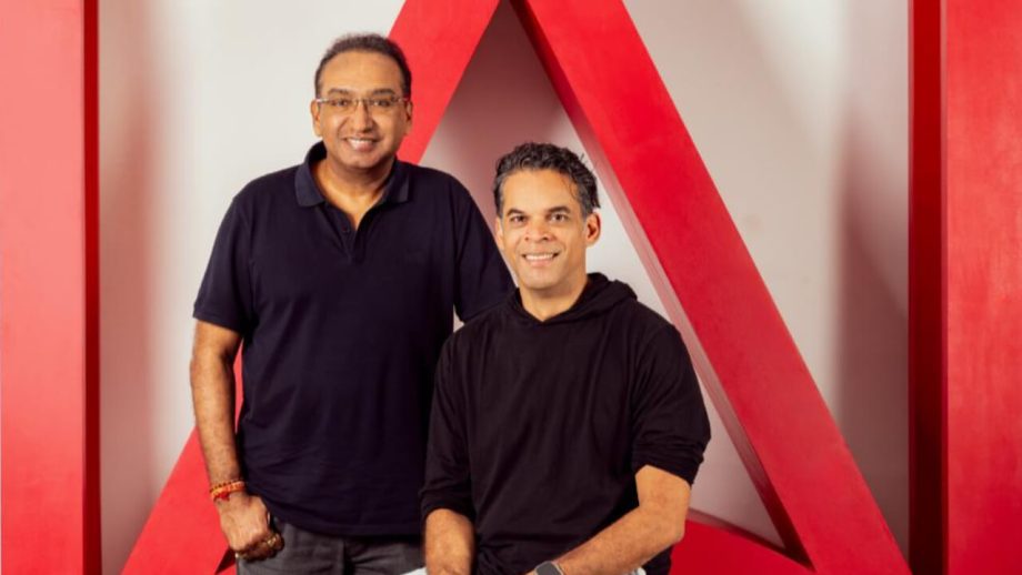 Applause Entertainment Joins Hands with Director Vikramaditya Motwane 837918