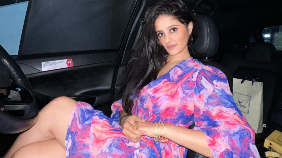 Ayesha Singh adds a glam flair in tie-dye midi dress, see pics 823280