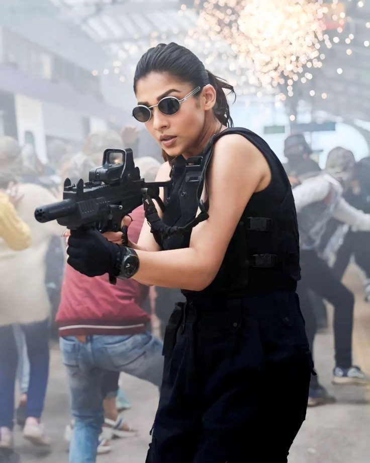 Boss Lady! Nayanthara unveils her ‘Jawan’ look 833985