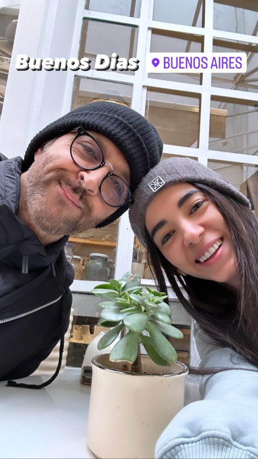 Hrithik Roshan-Saba Azad’s romance goes full bloom in Argentina, see pics 838311