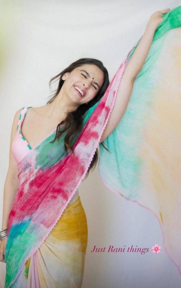 In Pics: Alia Bhatt keeps check on tie-dye trend with traditional flair 838186