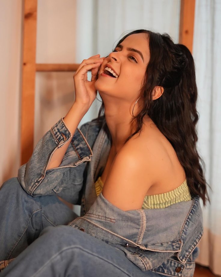 In Pics: TMKOC diva Palak Sindhwani ups her style in denim 839131