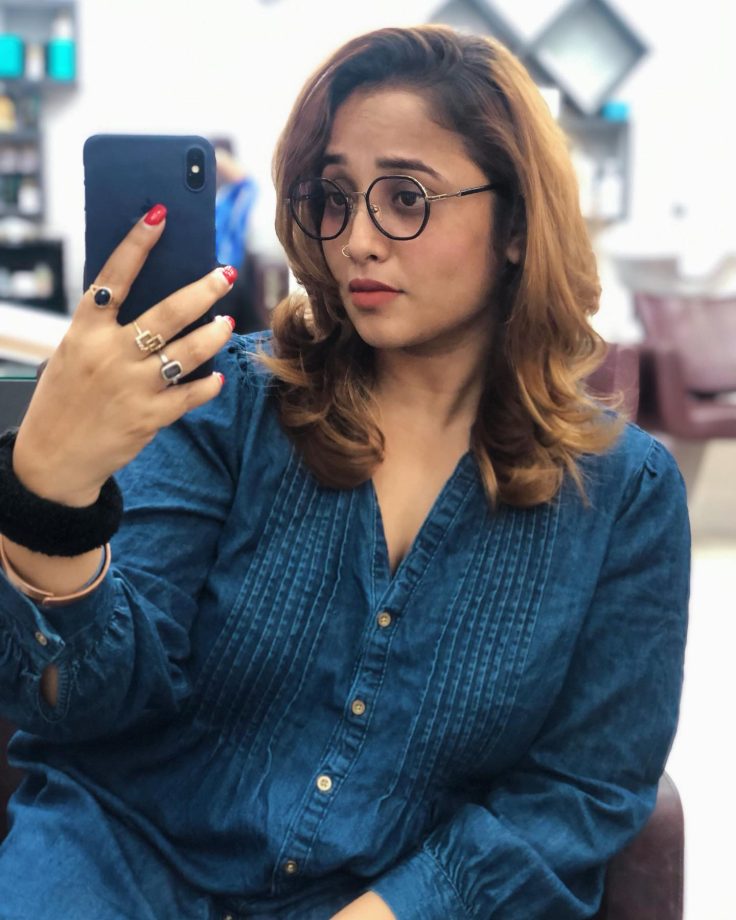 Learn why 'Change' is good from Bhojpuri actress Rani Chatterjee 831541
