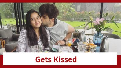 Naagin Fame Tejasswi Prakash Gets Kissed By Her Mr Perfect, Karan Kundrra; Check Here